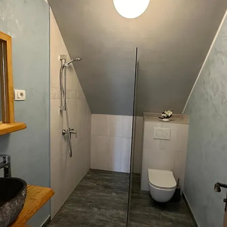 Eva - Bled Lesce (Upper Carniola)