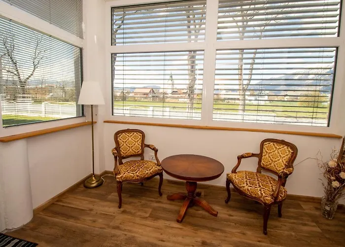 Гостевой дом Eva - Bled Лешче